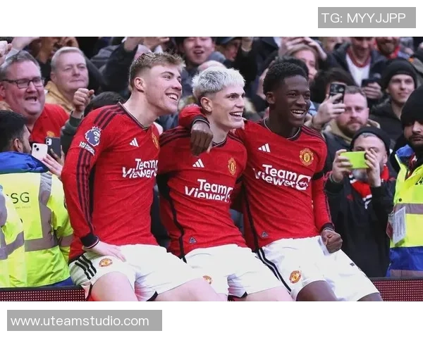 友谊赛精彩回顾：那不勒斯与曼联战成平局点球大战引发转会热议