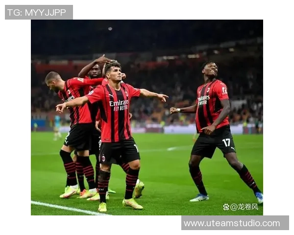 意甲激战:那不勒斯与拜仁1比1平局红牌事件引发全场热议 意甲激战:那不勒斯与拜仁1比1平局红牌事件引发全场热议