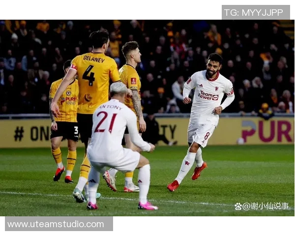 足总杯精彩对决尤文图斯大胜曼联引爆全场激情时刻