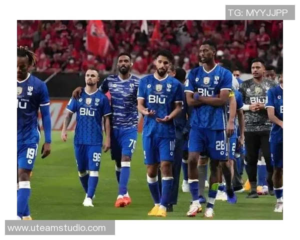 世界杯焦点战尤文图斯与切尔西平局红牌事件引发战术深度解析