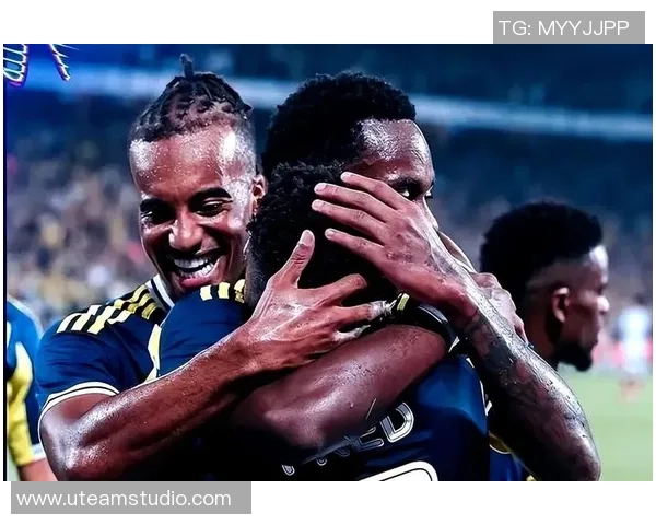 皇马在世界杯中以4-0战胜本菲卡补时进球引发全场狂欢战术解析