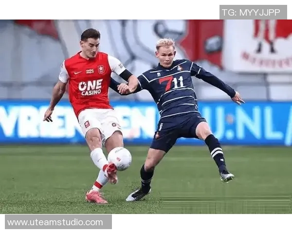 欧冠激战:多特蒙德逆转波尔图绝杀时刻引发全场狂欢与数据分析 欧冠激战:多特蒙德逆转波尔图绝杀时刻引发全场狂欢与数据分析