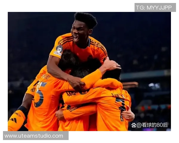 足总杯激战:那不勒斯与曼城2-2平局补时进球引发全场狂欢 足总杯激战:那不勒斯与曼城2-2平局补时进球引发全场狂欢