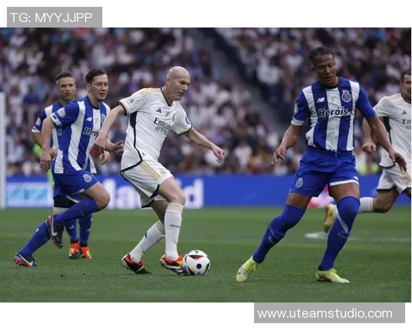 西甲激战:皇马与波尔图战平精彩瞬间回顾与集锦分享 西甲激战:皇马与波尔图战平精彩瞬间回顾与集锦分享